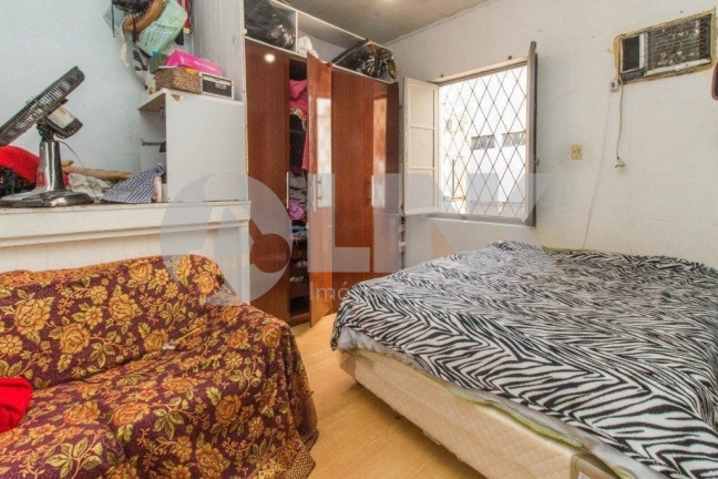 Imagem Casa com 1 Quarto à Venda, 100 m² em Bom Fim - Porto Alegre Imagem Casa com 1 Quarto à Venda, 100 m² em Bom Fim - Porto Alegre