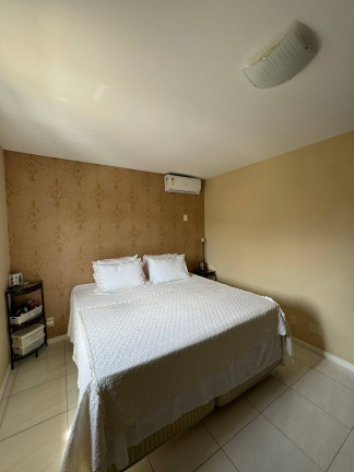 Imagem Casa de Condomínio com 4 Quartos à Venda, 300 m² em Buraquinho - Lauro De Freitas Imagem Casa de Condomínio com 4 Quartos à Venda, 300 m² em Buraquinho - Lauro De Freitas
