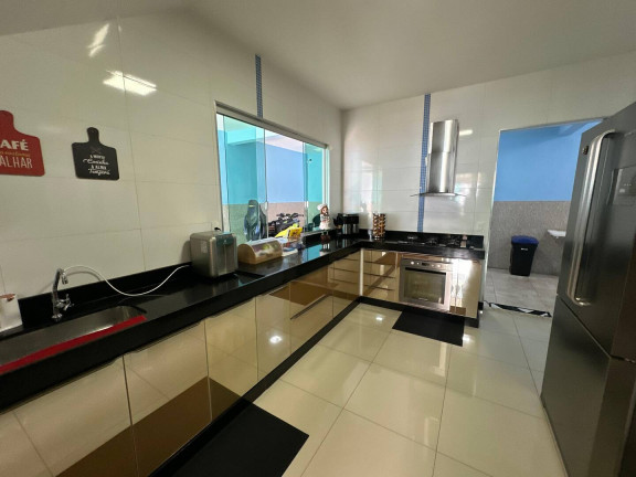Imagem Casa com 3 Quartos à Venda, 360 m² em Paulo Camilo - Betim