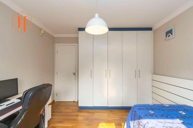 Imagem Casa com 5 Quartos à Venda, 370 m² em Ahú - Curitiba