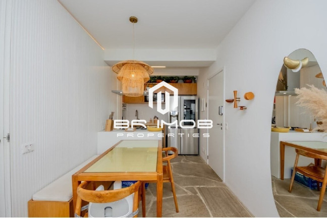 Imagem Imóvel com 2 Quartos à Venda, 105 m² em Vila Madalena - São Paulo Imagem Imóvel com 2 Quartos à Venda, 105 m² em Vila Madalena - São Paulo