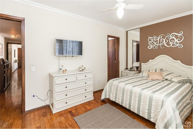 Imagem Imóvel com 2 Quartos à Venda, 82 m² em Menino Deus - Porto Alegre