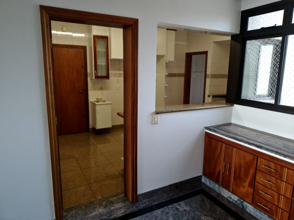 Imagem Imóvel com 4 Quartos à Venda, 268 m² em Anhangabaú - Jundiaí