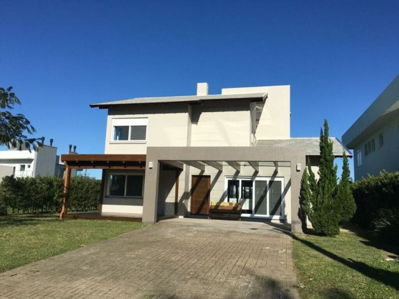 Imagem Casa de Condomínio com 3 Quartos à Venda, 238 m² em Osório - Osório