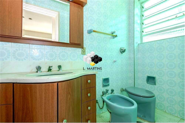 Imagem Apartamento com 4 Quartos à Venda, 147 m² em Independência - Porto Alegre Imagem Apartamento com 4 Quartos à Venda, 147 m² em Independência - Porto Alegre