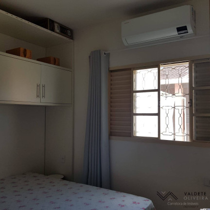 Imagem Casa com 3 Quartos à Venda, 250 m² em Jardim Das Indústrias - São José Dos Campos Imagem Casa com 3 Quartos à Venda, 250 m² em Jardim Das Indústrias - São José Dos Campos