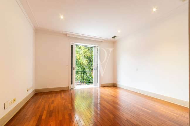 Imagem Casa com 4 Quartos à Venda, 750 m² em Jardim Europa - São Paulo