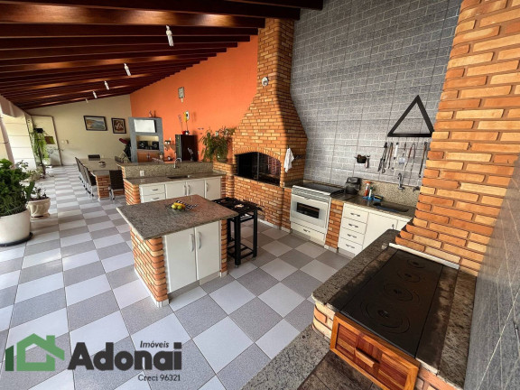 Imagem Chácara com 7 Quartos à Venda, 48.000 m² em Traviu - Jundiaí