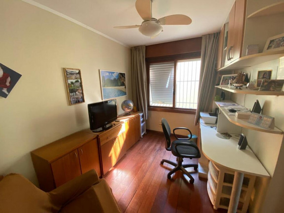 Imagem Cobertura com 3 Quartos à Venda, 215 m² em Petrópolis - Porto Alegre