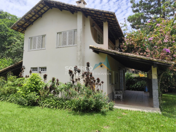 Casa com 3 Quartos à Venda, 360 m² em Albuquerque - Teresópolis