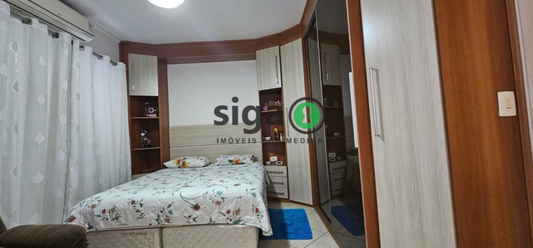 Imagem Casa com 3 Quartos à Venda, 160 m² em Vila Regente Feijó - São Paulo Imagem Casa com 3 Quartos à Venda, 160 m² em Vila Regente Feijó - São Paulo