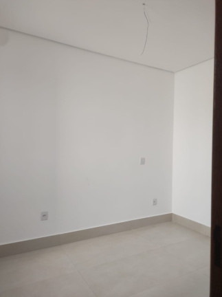 Imagem Casa com 3 Quartos à Venda, 87 m² em Niterói - Betim