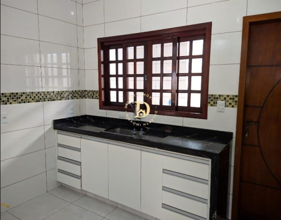 Imagem Sobrado com 4 Quartos à Venda, 220 m² em Residencial Santa Paula - Jacareí