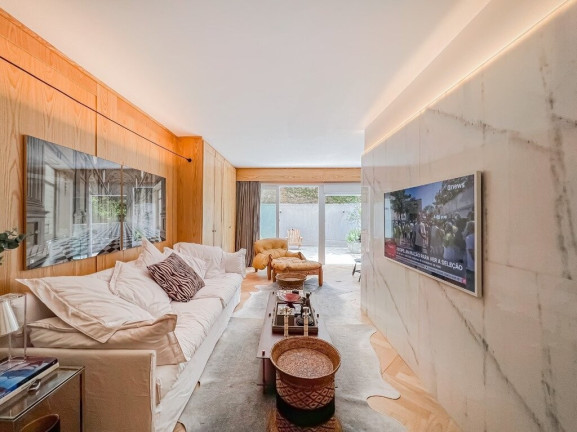 Apartamento com 1 Quarto à Venda, 84 m² em Três Figueiras - Porto Alegre