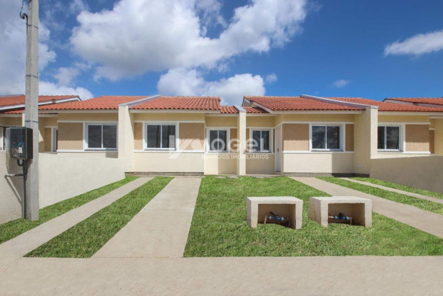 Imagem Casa com 2 Quartos à Venda, 48 m² em Restinga - Porto Alegre