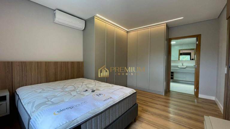 Imagem Sobrado com 5 Quartos à Venda, 480 m² em Jardim Do Golfe - São José Dos Campos