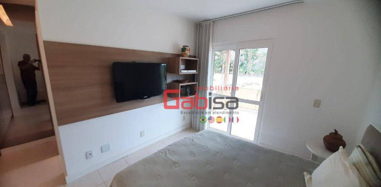 Imagem Casa com 4 Quartos à Venda, 300 m² em Ferradura - Armação Dos Búzios Imagem Casa com 4 Quartos à Venda, 300 m² em Ferradura - Armação Dos Búzios