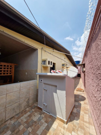 Imagem Casa com 5 Quartos à Venda, 450 m² em Novo Aleixo - Manaus Imagem Casa com 5 Quartos à Venda, 450 m² em Novo Aleixo - Manaus