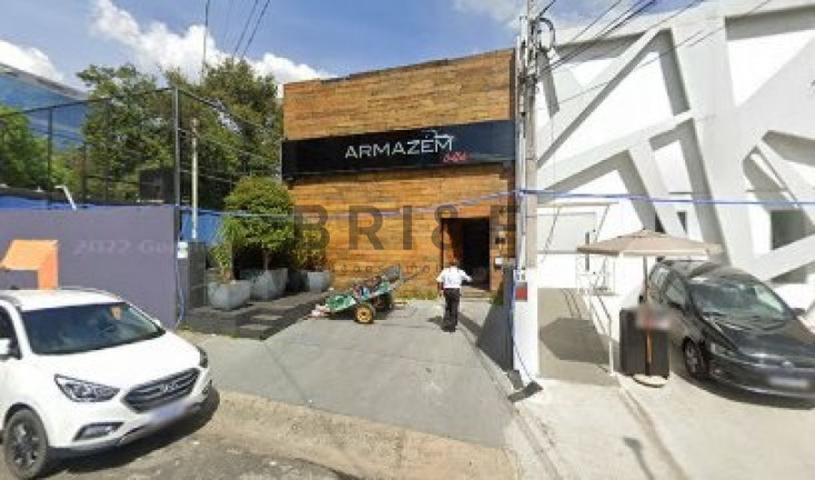 Imóvel Comercial à Venda, 350 m² em Vila Nova Conceição - São Paulo