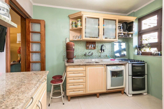 Imagem Imóvel com 2 Quartos à Venda, 82 m² em São João - Porto Alegre Imagem Imóvel com 2 Quartos à Venda, 82 m² em São João - Porto Alegre
