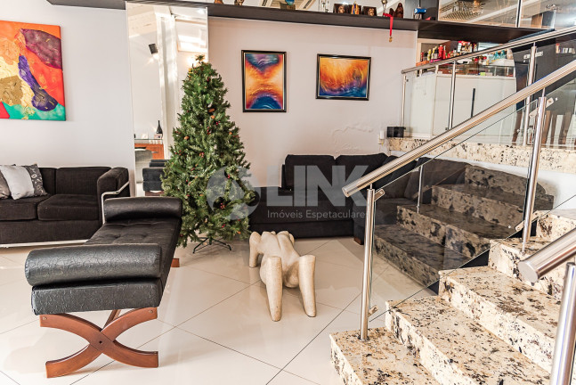 Imagem Imóvel com 4 Quartos à Venda, 530 m² em Santa Tereza - Porto Alegre Imagem Imóvel com 4 Quartos à Venda, 530 m² em Santa Tereza - Porto Alegre
