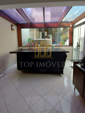 Casa com 4 Quartos à Venda, 150 m² em Parque Itamarati - Jacareí