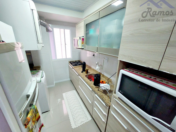 Imagem Imóvel com 2 Quartos à Venda, 50 m² em Vila Nova - Porto Alegre Imagem Imóvel com 2 Quartos à Venda, 50 m² em Vila Nova - Porto Alegre
