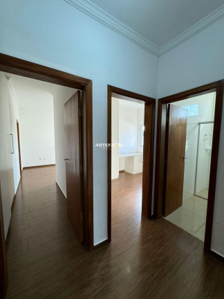 Imagem Apartamento com 3 Quartos à Venda, 104 m²