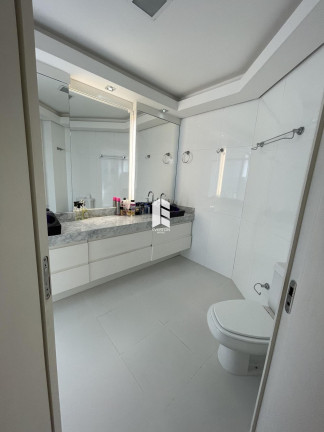 Imagem Apartamento com 3 Quartos à Venda, 200 m² em Nossa Senhora De Lourdes - Santa Maria