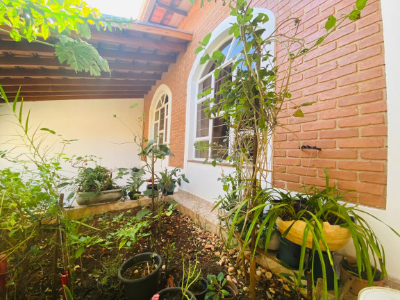 Imagem Casa com 3 Quartos à Venda, 300 m² em Centro - Tatuí Imagem Casa com 3 Quartos à Venda, 300 m² em Centro - Tatuí