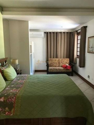 Imagem Casa com 5 Quartos à Venda, 630 m² em Anil - Rio De Janeiro Imagem Casa com 5 Quartos à Venda, 630 m² em Anil - Rio De Janeiro