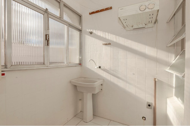 Imagem Imóvel com 3 Quartos à Venda, 154 m² em Mont Serrat - Porto Alegre Imagem Imóvel com 3 Quartos à Venda, 154 m² em Mont Serrat - Porto Alegre