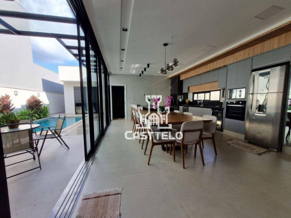 Imagem Casa com 3 Quartos à Venda, 208 m² em Centro - Cambé Imagem Casa com 3 Quartos à Venda, 208 m² em Centro - Cambé