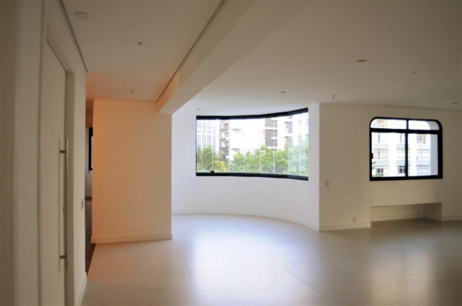Imagem Imóvel com 4 Quartos à Venda, 270 m² em Moema - São Paulo Imagem Imóvel com 4 Quartos à Venda, 270 m² em Moema - São Paulo
