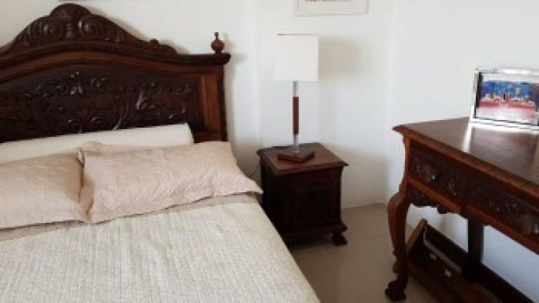 Imagem Casa com 5 Quartos à Venda, 300 m² em Pituba - Salvador Imagem Casa com 5 Quartos à Venda, 300 m² em Pituba - Salvador