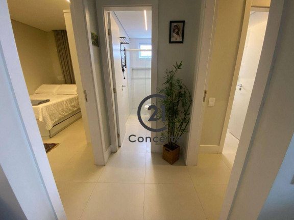 Imagem Apartamento com 2 Quartos à Venda, 73 m² em Centro - Florianópolis