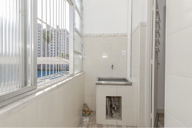 Imagem Apartamento com 2 Quartos à Venda, 70 m² em Menino Deus - Porto Alegre