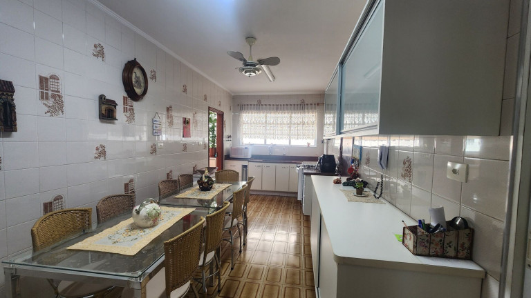 Imagem Apartamento com 3 Quartos à Venda, 152 m² em Gonzaga - Santos