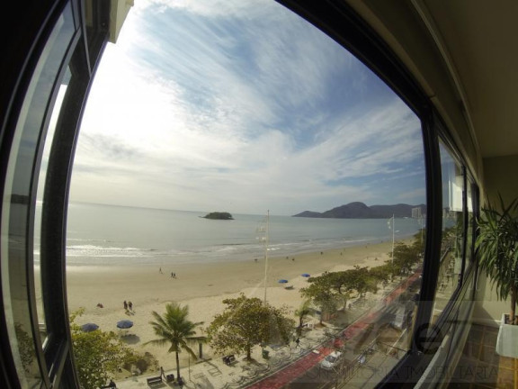Apartamento com 3 Quartos para Temporada, 130 m² em Centro - Balneário Camboriú