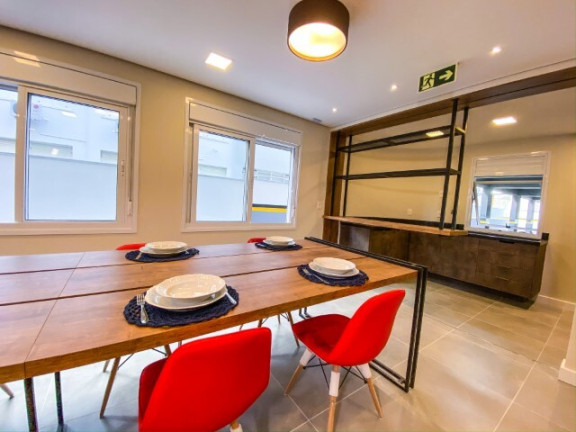 Imagem Apartamento com 2 Quartos à Venda, 61 m² em Menino Deus - Porto Alegre