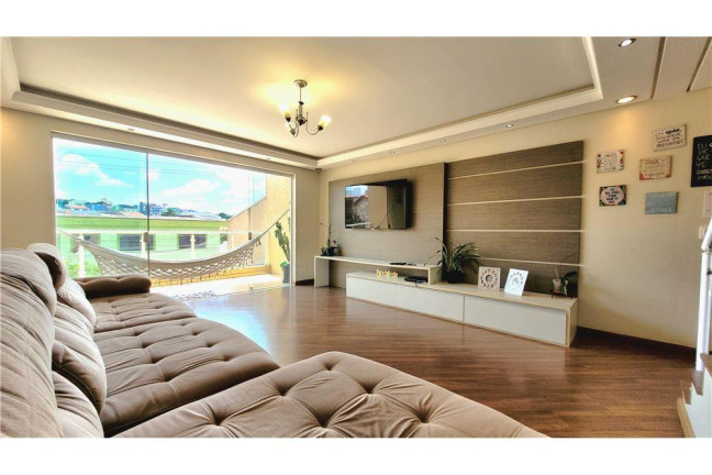 Imagem Casa com 3 Quartos à Venda, 403 m² em Vila Curuçá - Santo André Imagem Casa com 3 Quartos à Venda, 403 m² em Vila Curuçá - Santo André