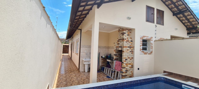 Imagem Casa com 2 Quartos à Venda, 58 m² em Balneário Tupy - Itanhaém Imagem Casa com 2 Quartos à Venda, 58 m² em Balneário Tupy - Itanhaém
