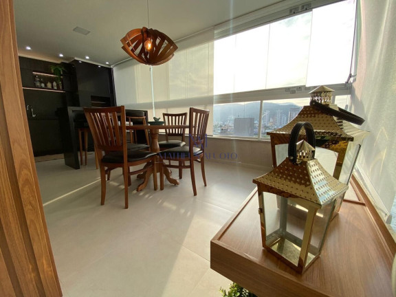 Imagem Apartamento com 4 Quartos à Venda, 175 m² em Meia Praia - Itapema Imagem Apartamento com 4 Quartos à Venda, 175 m² em Meia Praia - Itapema