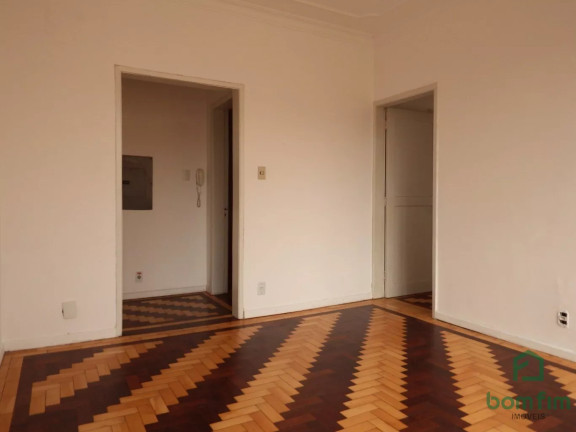 Imagem Apartamento com 2 Quartos à Venda, 80 m² em Centro Histórico - Porto Alegre Imagem Apartamento com 2 Quartos à Venda, 80 m² em Centro Histórico - Porto Alegre