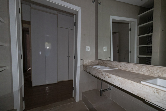 Imagem Casa com 1 Quarto à Venda, 190 m² em Vila Nova Conceição - São Paulo Imagem Casa com 1 Quarto à Venda, 190 m² em Vila Nova Conceição - São Paulo