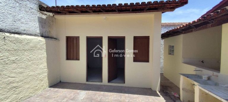 Imagem Casa com 3 Quartos para Alugar, 1 m² em Santo Antônio - Mantena Imagem Casa com 3 Quartos para Alugar, 1 m² em Santo Antônio - Mantena