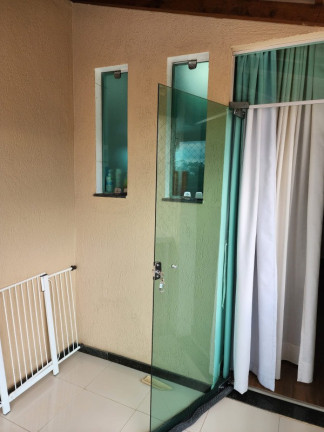 Imagem Casa com 3 Quartos à Venda, 150 m² em Cabral - Contagem