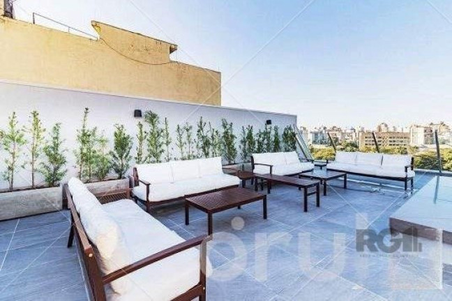 Imagem Apartamento com 2 Quartos à Venda, 64 m² em Centro Histórico - Porto Alegre