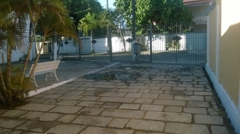 Imagem Casa com 4 Quartos à Venda, 197 m² em Ponta Negra - Natal Imagem Casa com 4 Quartos à Venda, 197 m² em Ponta Negra - Natal