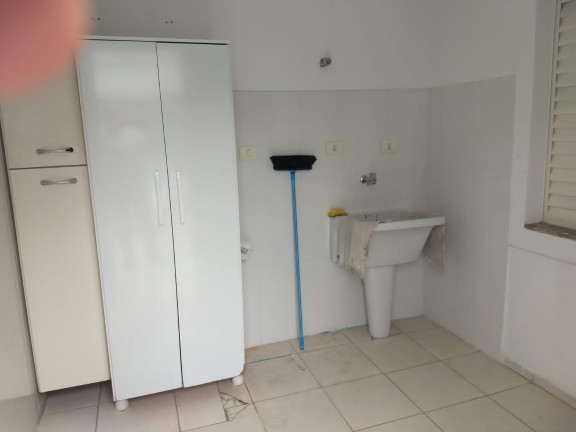 Imagem Casa de Condomínio com 3 Quartos à Venda ou Locação, 200 m² em Iporanga - Sorocaba